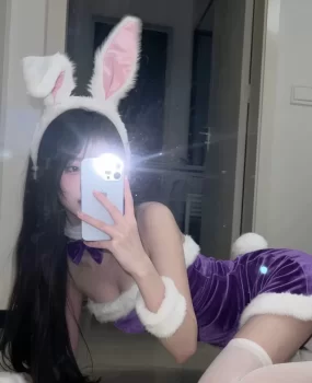 性感丰满翘臀兔兔