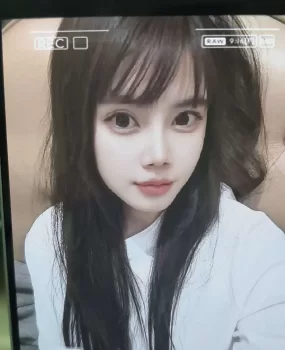 金凤万达小姐姐