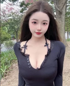 身材高挑大胸贴心琪琪