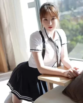 极品美女身材好长得漂亮